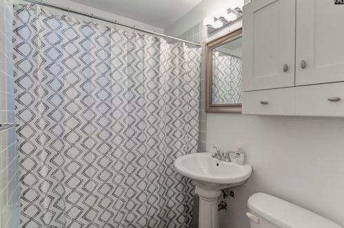 2614 Brookcliff Rd, Cayce-West Columbia SC  29033-4208 exterior