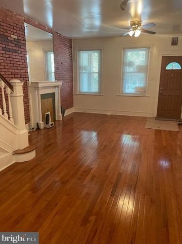 1613 4th St, Wilmington, DE 19805-3545