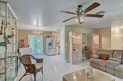 1455 Shannondale Rd, West Palm Beach FL  33406-3233 exterior