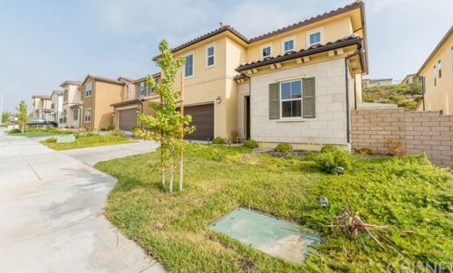 19161 Lauren Ln, Santa Clarita, CA 91350-1342