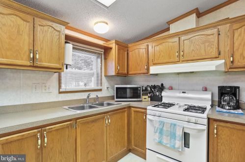 1439 Mainsville Rd, Lees Cross Roads PA  17257-9274 exterior