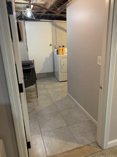 55 Hackley St, Bridgeport CT 06605-3150 exterior