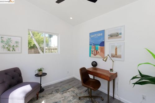 950 39 St, Oakland CA 94608-3899 exterior