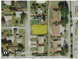 2100 48 St, Naples FL  34116-6338 exterior