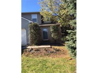 90 High Point Ln, Easton, PA 18042-7220