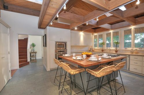 765 Via Airosa, Santa Barbara, CA 93110-2302