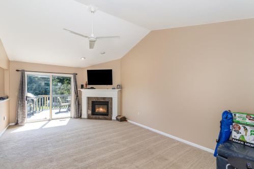 7564 Thunder Ridge Dr, Florence KY  41042-8268 exterior