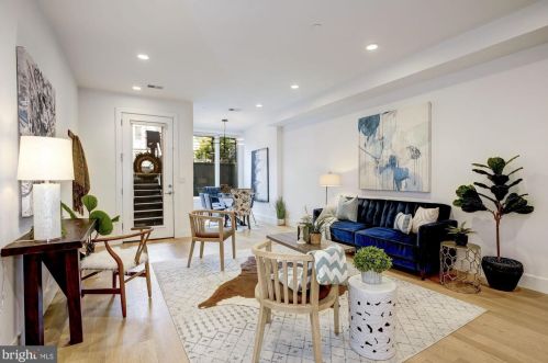 2247 12th St, Washington, DC 20009-4403
