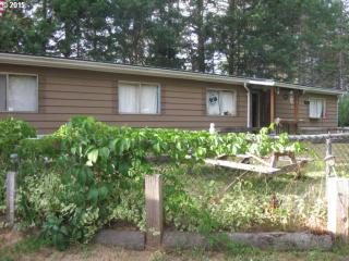 2409 Ireland Rd, Winston, OR 97496-4579