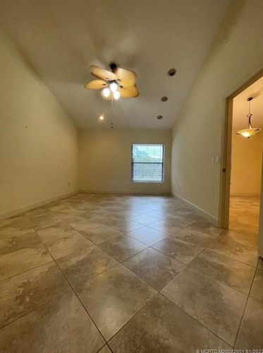 628 Dean Ter, Fort Pierce, FL 34984-6408