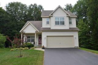 4 Shawnee Ct, Fortsville, NY 12831-1497
