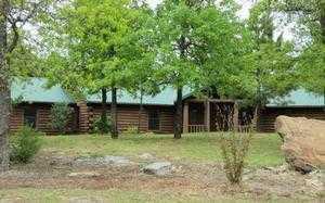 1616 Roberts Ln, Greenwood, AR 72936-9315