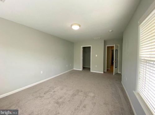 179 Dunlap Dr, Charles Town WV  25414-6509 exterior