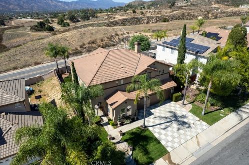 35265 El Diamante Dr, Wildomar CA  92595-7860 exterior