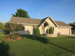8540 Golden Lake Way, Hales Corners, WI 53132-8555