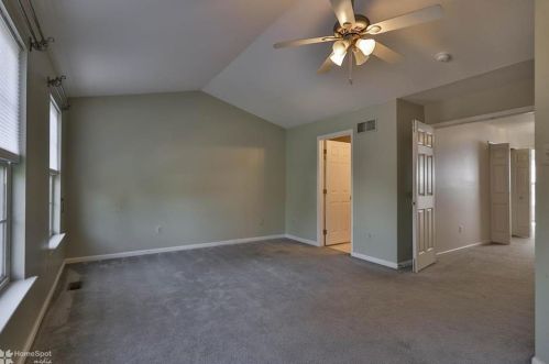 8149 Cross Creek Cir, Breinigsville PA  18031-1330 exterior