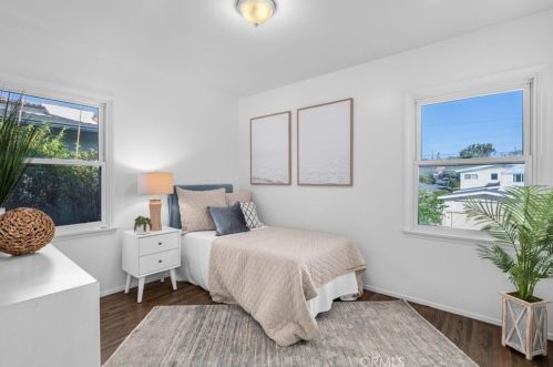 609 35th St, Manhattan Beach CA  90266-3427 exterior