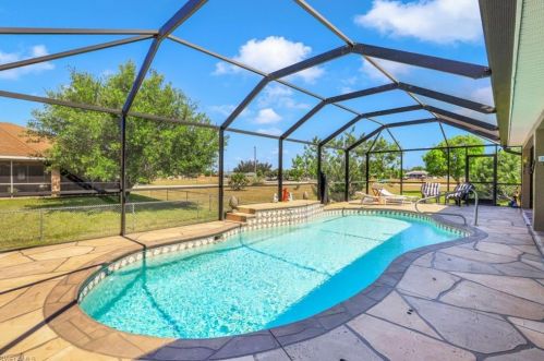 11 22nd Ave, Cape Coral, FL 33909-2822