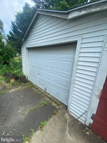 12 Fork Landing Rd, Riverton, NJ 08077-3122