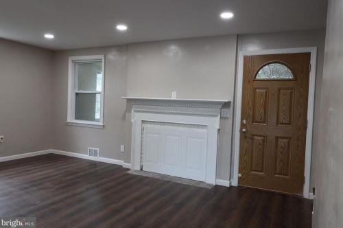 22 Stuyvesant Dr, Wilmington DE  19809-3435 exterior