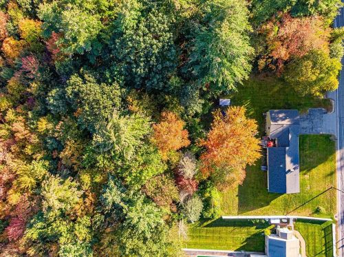 74 Millville St, Salem NH  03079-2620 exterior