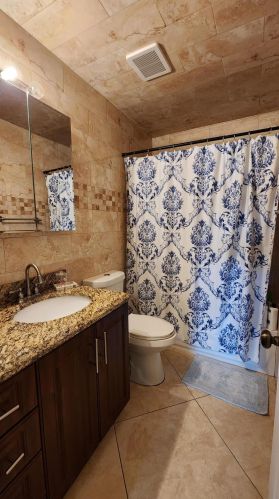 5005 El Claro Cir, West Palm Beach FL  33415-2711 exterior