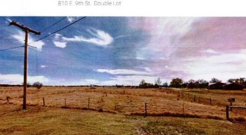 810 9th St, Northport, NE 69336