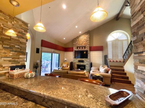 10153 Topaz Dr, Scottsdale AZ  85258-4808 exterior