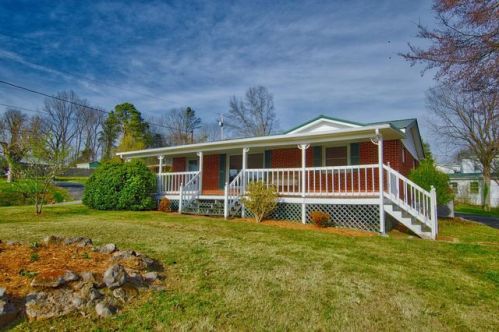 103 Adams St, Woodbury, TN 37190-1305