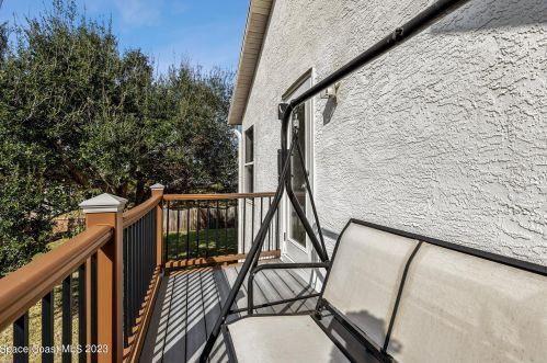 222 Summers Creek Dr, Merritt Island FL  32952-2684 exterior