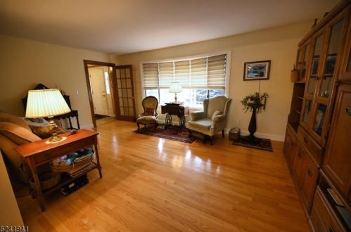 156 Matis St, South Plainfield, NJ 07080-3151