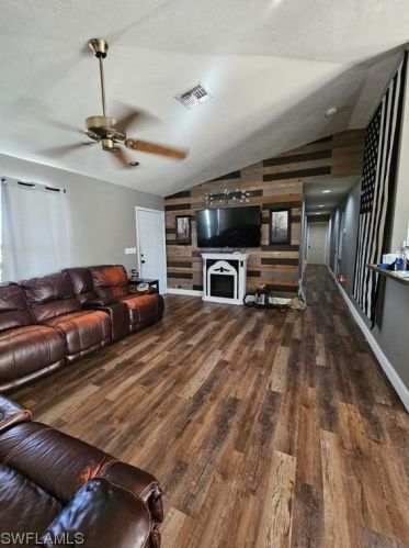 2605 59th St, Lehigh Acres FL  33971-5727 exterior