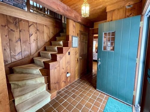 770 Boxford St, North Andover MA 01845-3223 exterior