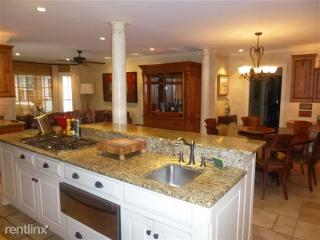 403 Willoughby Blvd, Greensboro NC  27408-3135 exterior