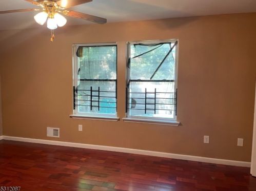 24 7th St, Newark NJ  07107-2918 exterior