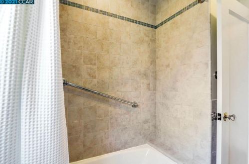 3801 Ardley Ave, Oakland CA 94602-1616 exterior