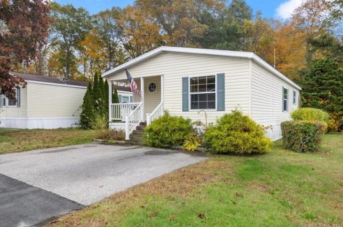 147 Stephen Dr, Stonington, CT 06378-1512