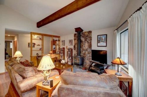 3848 Gold Ridge Trl, Pacific House CA  95726-9740 exterior