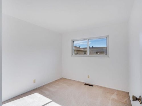 118 Dennis Dr, Daly City CA 94015-2812 exterior