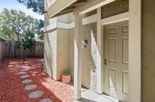 589 Union Ave, Campbell CA  95008-5009 exterior