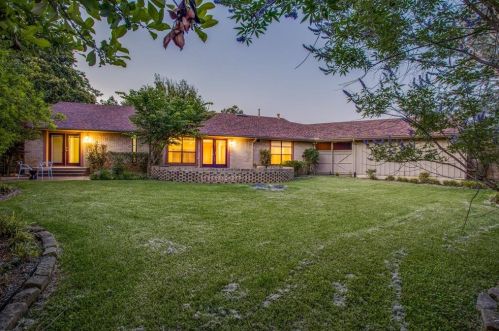 3960 Cedarbrush Dr, Dallas TX  75229-2703 exterior