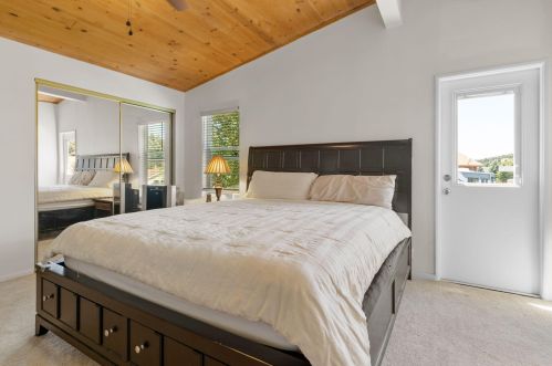 47125 Monte Vista Dr, Big Bear City CA  92314-9102 exterior