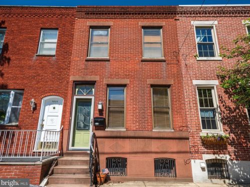 1422 Juniper St, Philadelphia, PA 19147-4925
