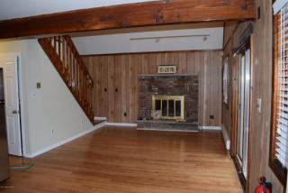 6405 Decker Rd, Bushkill PA  18324-6814 exterior