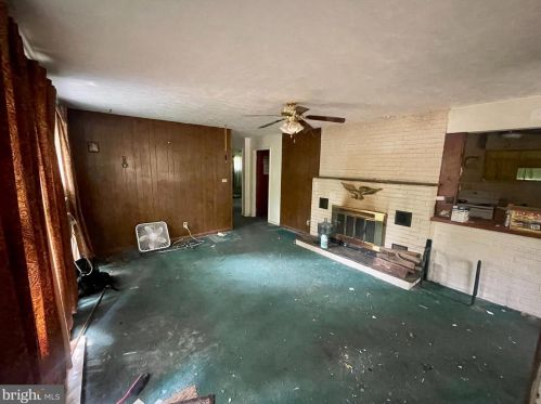 3 Forest Rd, Browns Mills, NJ 08015-5233