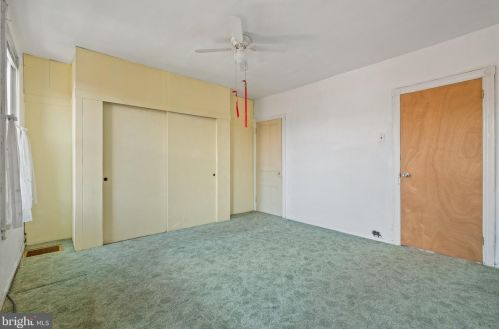 1424 Jackson St, Philadelphia PA 19145-3617 exterior