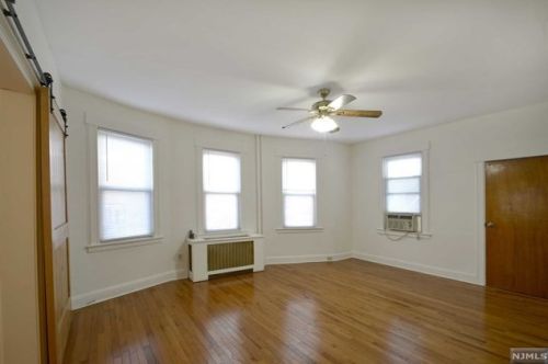 35 Christie St, Ridgefield Park NJ  07660-1907 exterior