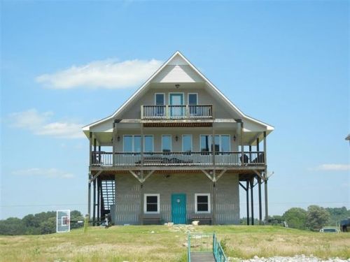 1389 Hardin Bottom Rd, Clifton, TN 38425