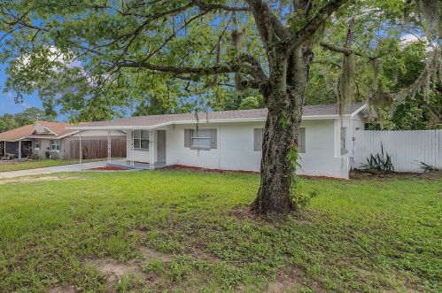 1819 Hastings St, Orlando, FL 32808-6142