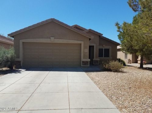 2713 Mineral Park Rd, San Tan Valley, AZ 85143-4505